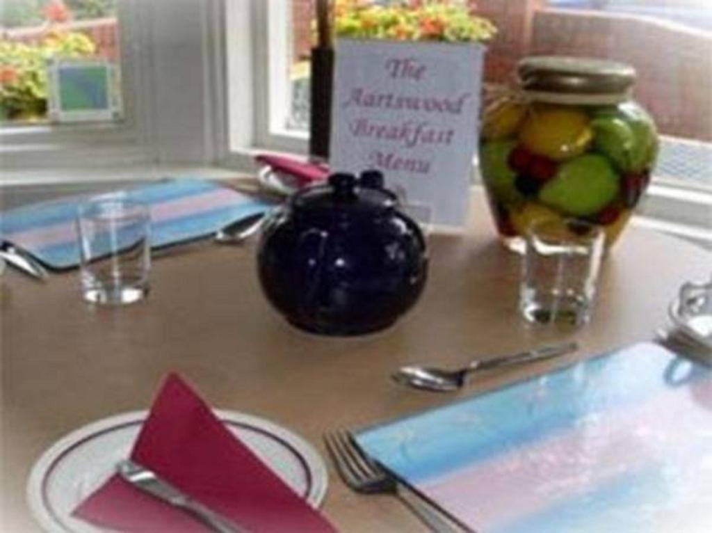 Aartswood Guest House Scarborough Dış mekan fotoğraf